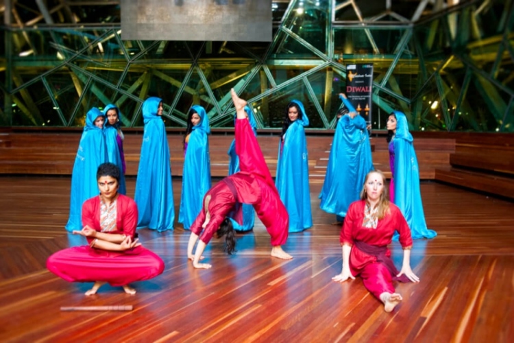 bollywood_dance_festival_moves
