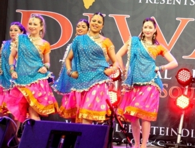 Diw-Bollywood-Strut