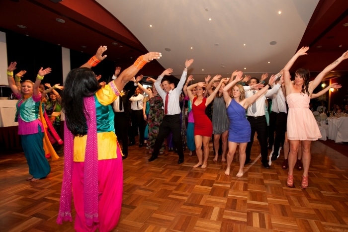 Bhangra26-Bollywood-wedding-dance-party