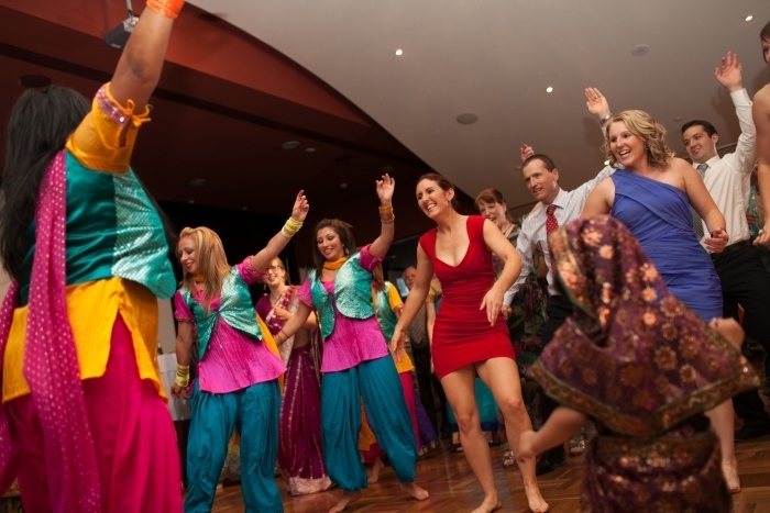 Bhangra34-Wedding-guests-love-Bollywood-dance