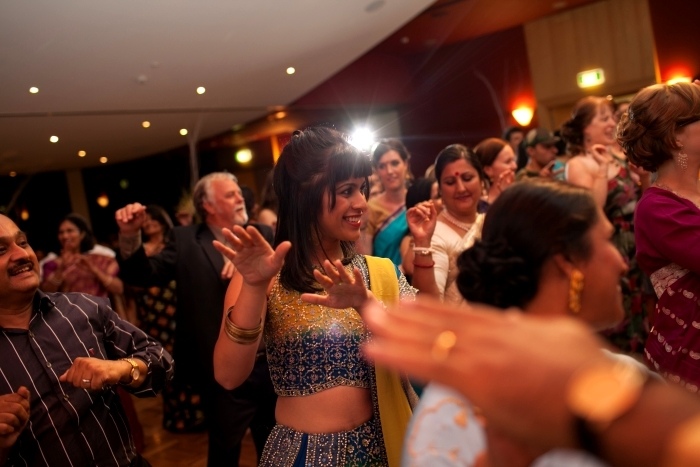 Bhangra37-Indian-wedding-guests-dance