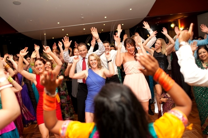 Bhangra43-Bollywood-dance-makes-everyone-smile