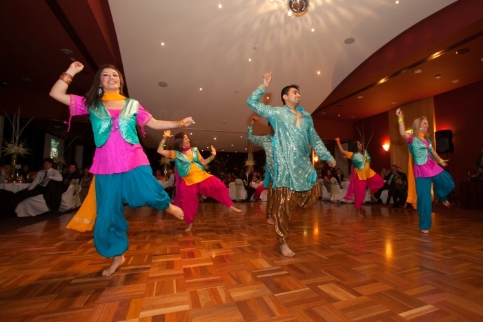 Bhangra5-Traditional-Punjabi-folk-dance