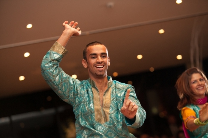 Bhangra6-Male-Bollywood-dancer