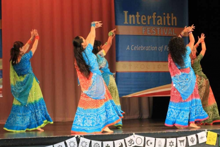 Interfaith-Bollywood-dance-2