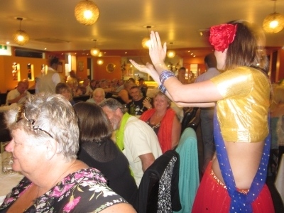Shavans-Restaurant-Patrons-enjoy-watching-Bollywood-Dancers