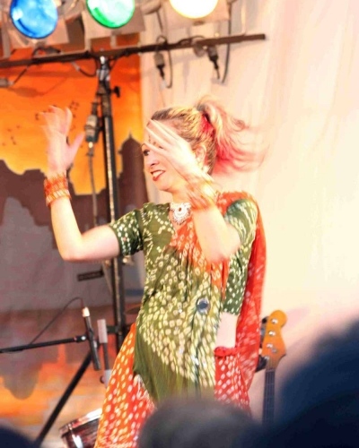 St-Kilda-Festival-Ignite-bollywood-dancer-1