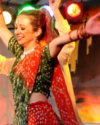 St-Kilda-Festival-bollywood-dancer-8