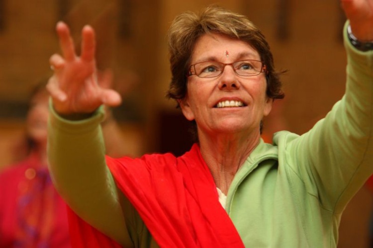 Seniors-bollywood-dance-improves-concentration