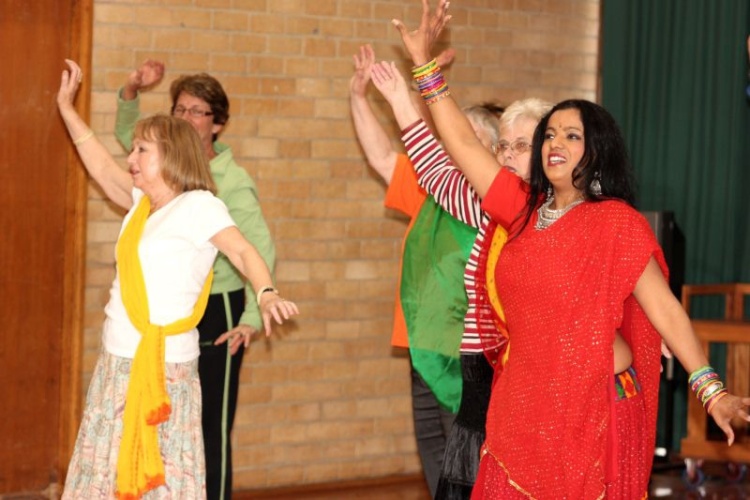 Seniors-in-Melbourne-love-to-Bollywood